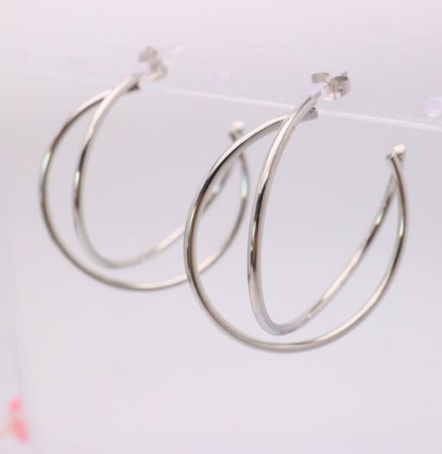 DOUBLE TWIST HOOP STUD - SILVER