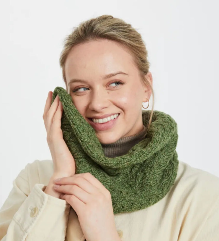 MERINO CABLE KNIT SNOOD - LIME - MADE IN IRELAND
