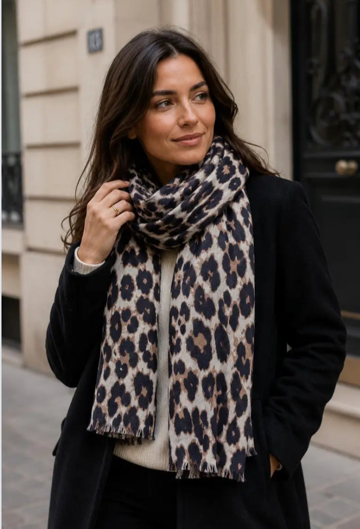WOOL BLEND LEOPARD SCARF