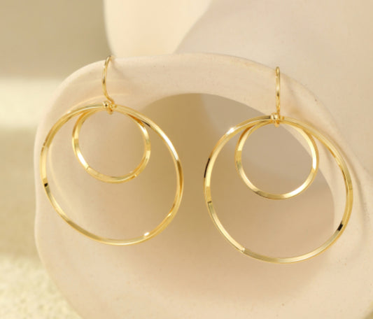 CIRCLES HOOK EARRINGS - GOLD