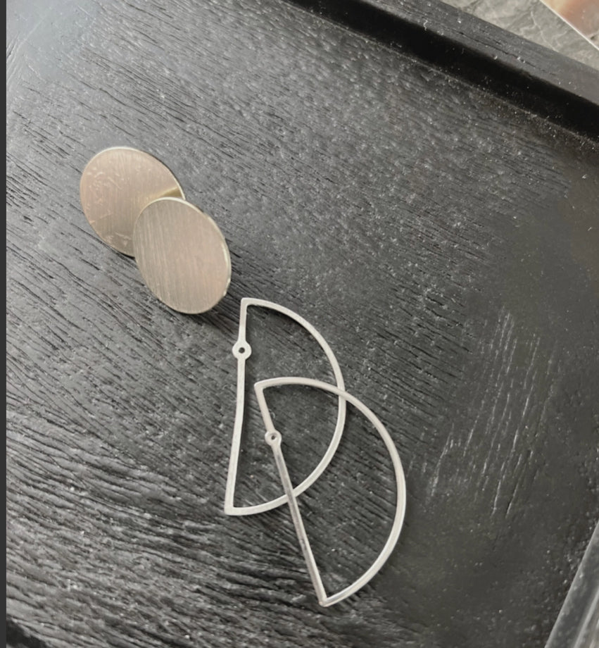 DNSK 2 PART EARRINGS