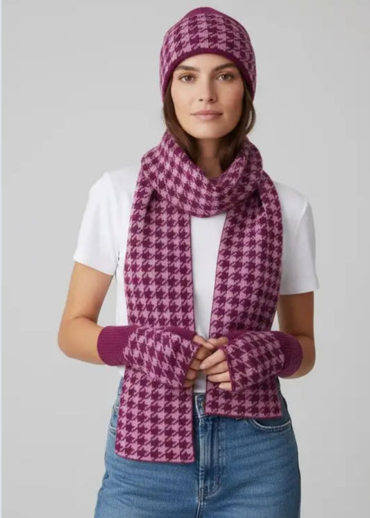 CHECK HAT SCARF & GLOVES SET IN XMAS GIFT BOX