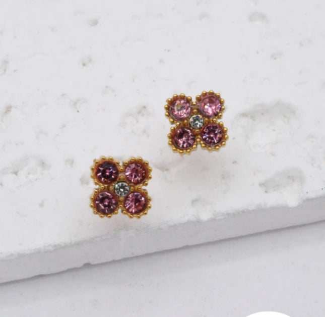 CRYSTAL FLOWER STUD EARRINGS- PINK