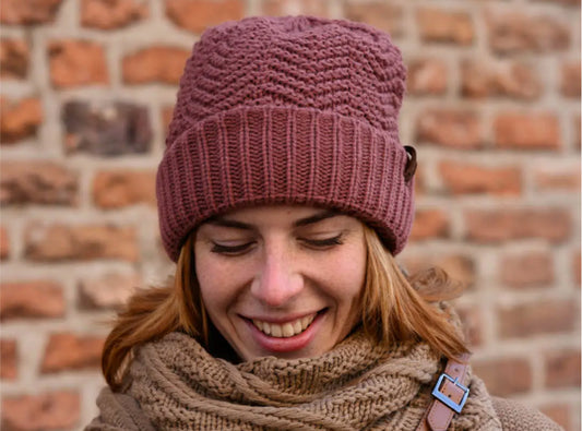 COSY BEANIE