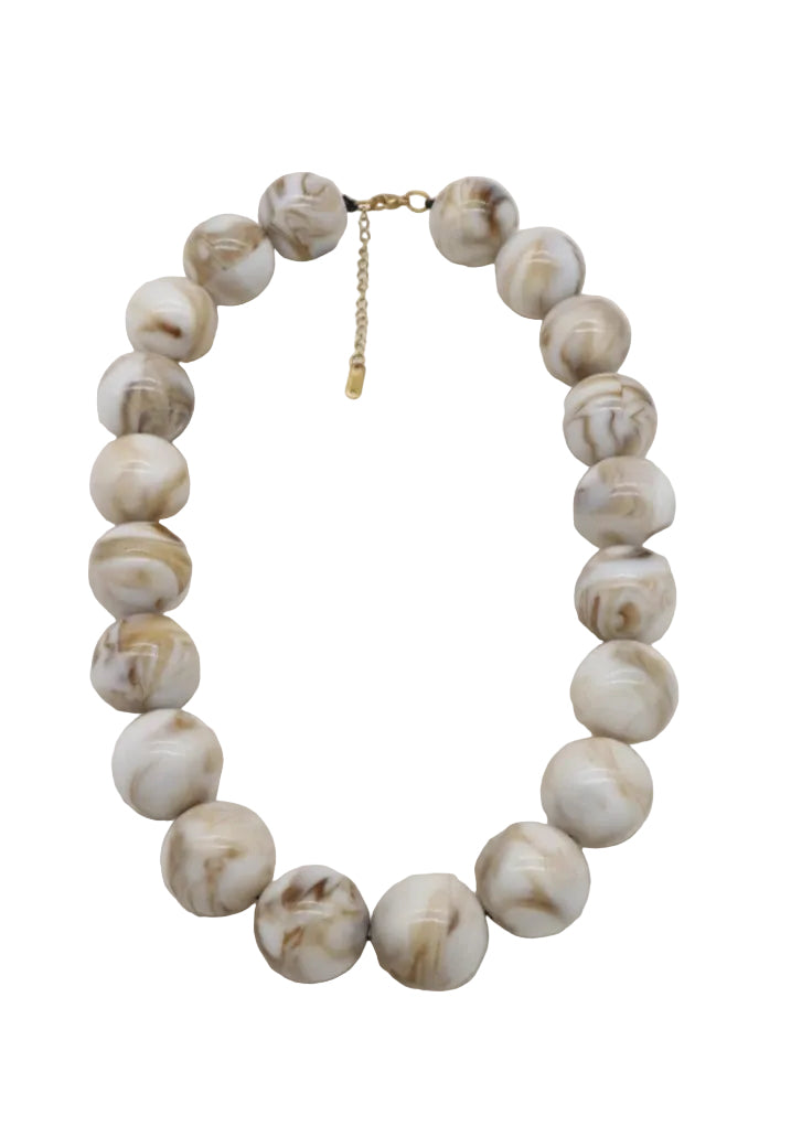 RESIN BEAD NECKLACE