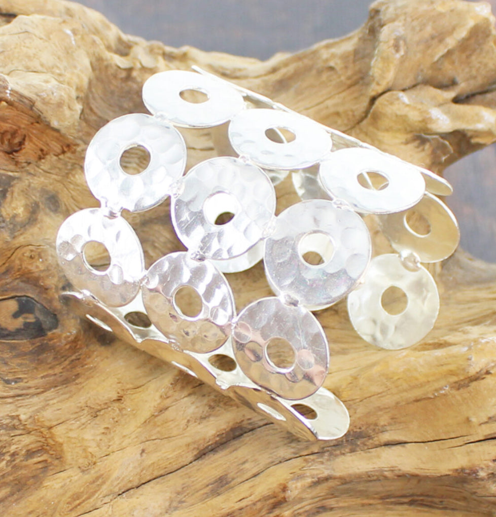 CIRCLE CUFF BRACELET - SILVER