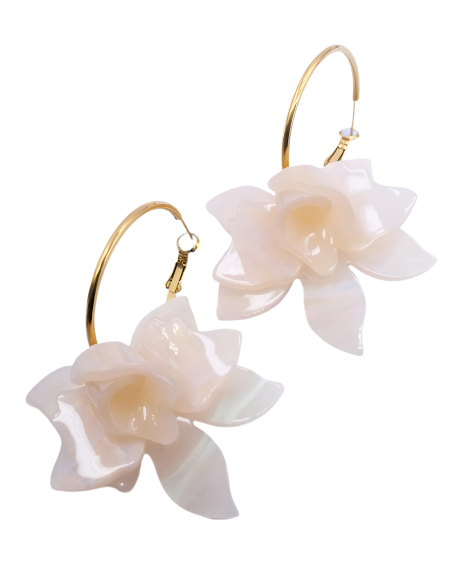 RESIN PETAL STATEMENT EARRINGS- IVORY
