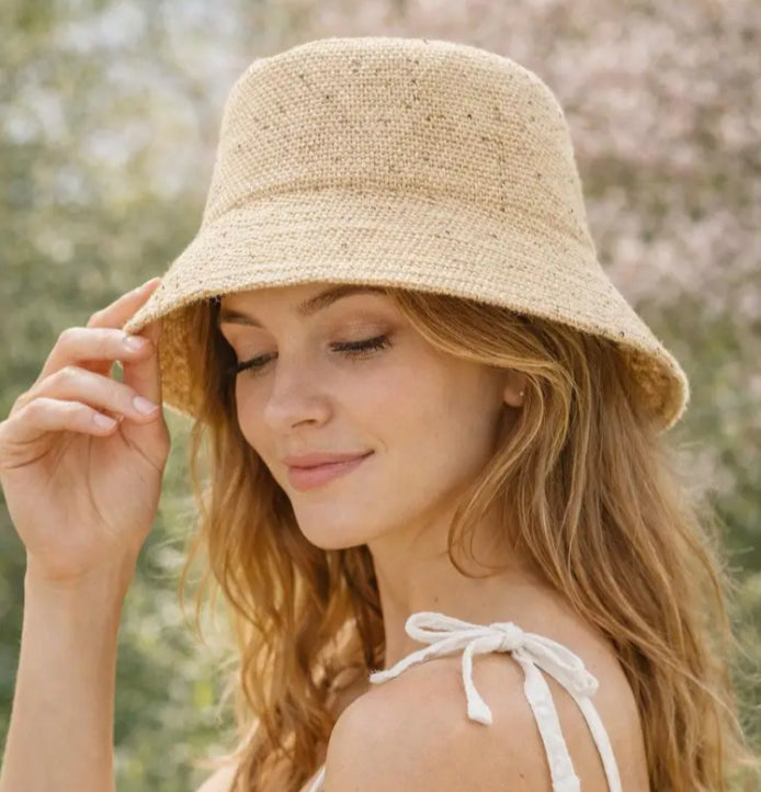 WOVEN SEQUIN BUCKET HAT - BEIGE