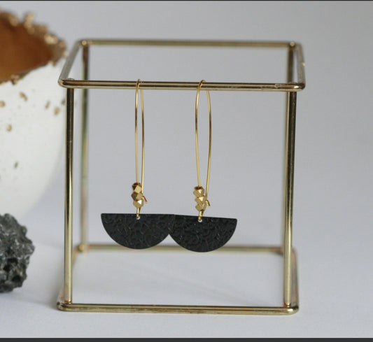 KAIKO - SEMI CIRCLE BLACK STATEMENT EARRINGS - 16K GOLD PLATED BRASS