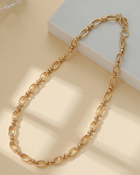 T-BAR OVAL LINK NECKLACE