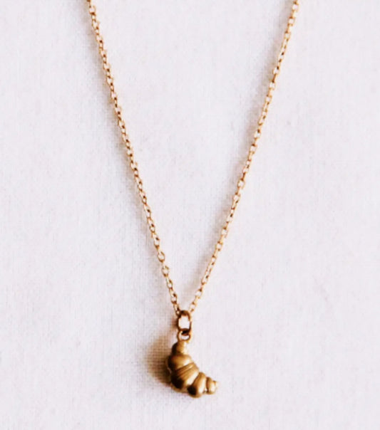 STAINLESS STEEL CROISSANT NECKLACE