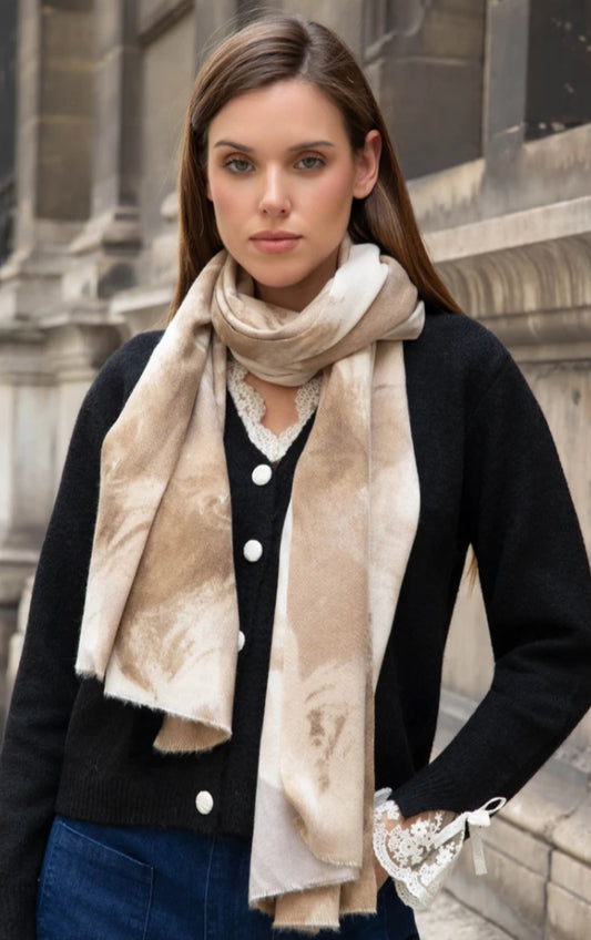 COSY ABSTRACT SCARF