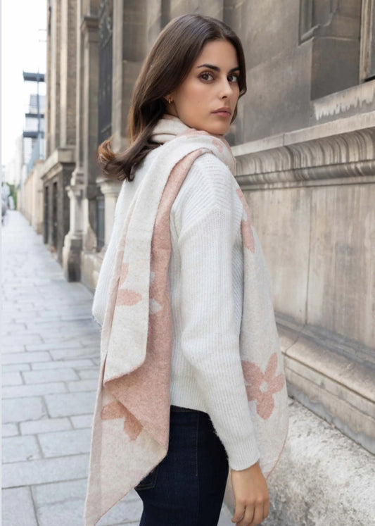 FLOWER KNIT SCARF