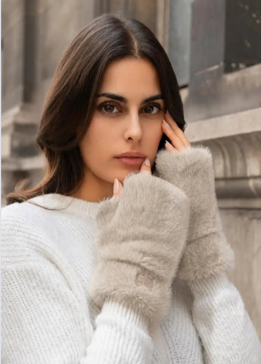 FAUX FUR FINGERLESS GLOVES