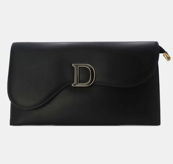 BLACK ENVELOPE CLUTCH