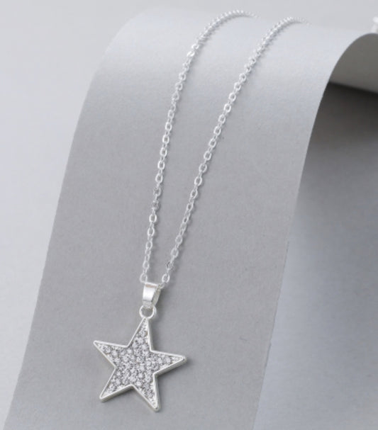 CRYSTAL STAR PENDANT NECKLACE