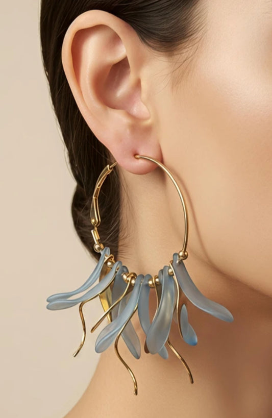 STATEMENT HOOP EARRINGS