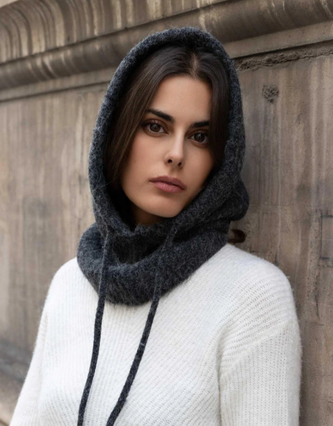 KNIT HOOD