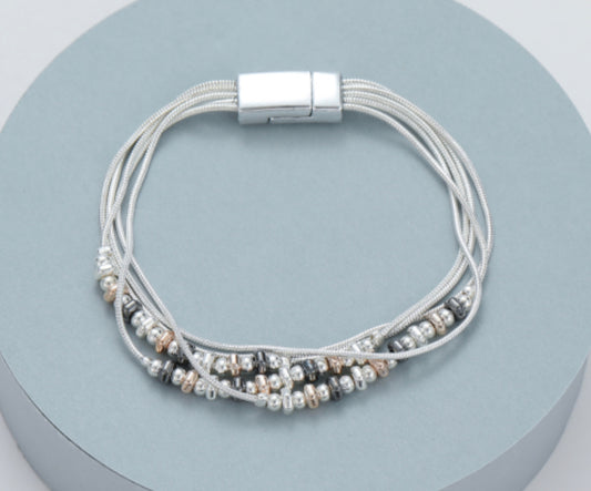 MULTISTRAND MAGNETIC BRACELET