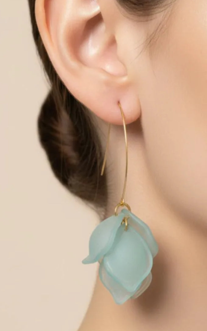STATEMENT FLOWER EARRINGS- GREEN