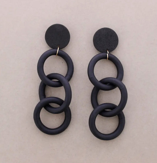 RUBBER HOOP EARRINGS
