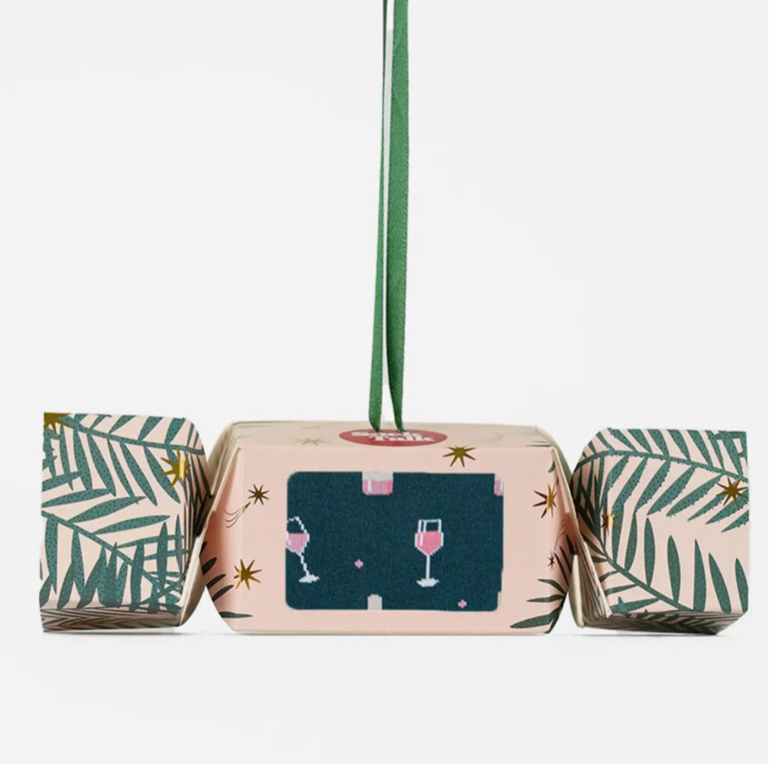 WOMEN’S ROSE CRACKER SOCKS