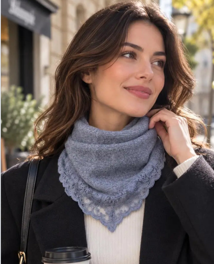 LACE TRIM TRIANGLE SCARF