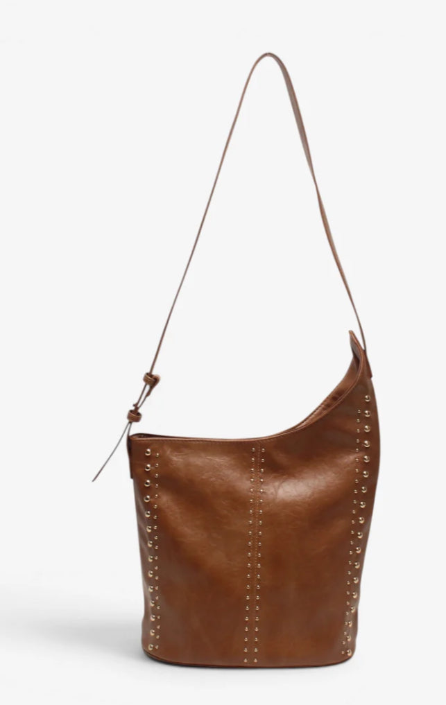 STUD SHOULDER BAG - TAN