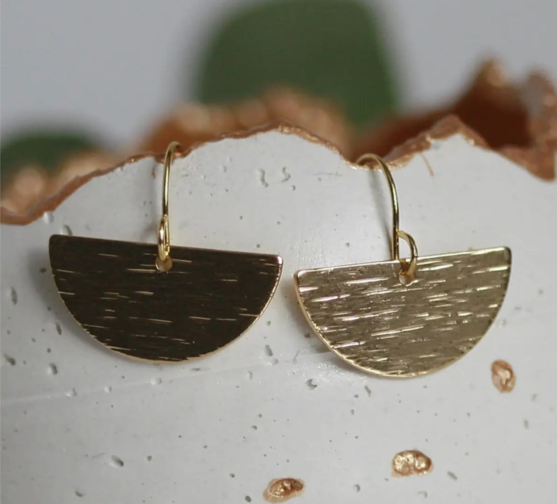KAIKO - HALF MOON BRASS EARRINGS