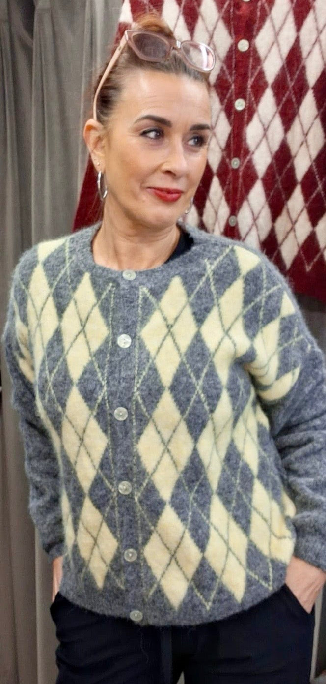 DIAMOND KNIT CARDI - 10-16 - GREY