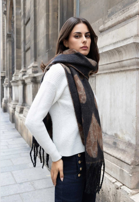 FRINGED ANIMAL PRINT SCARF
