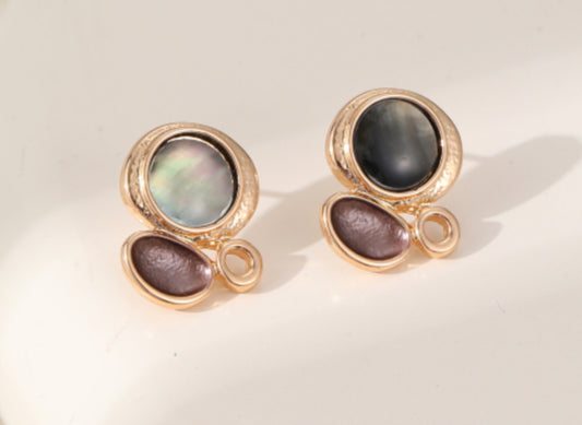 ENAMELLED STUD EARRINGS