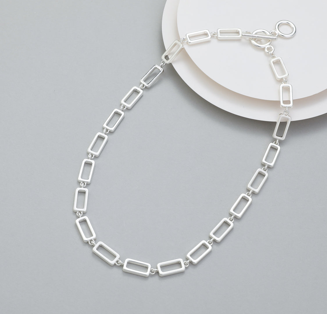 T-BAR RECTANGLE NECKLACE