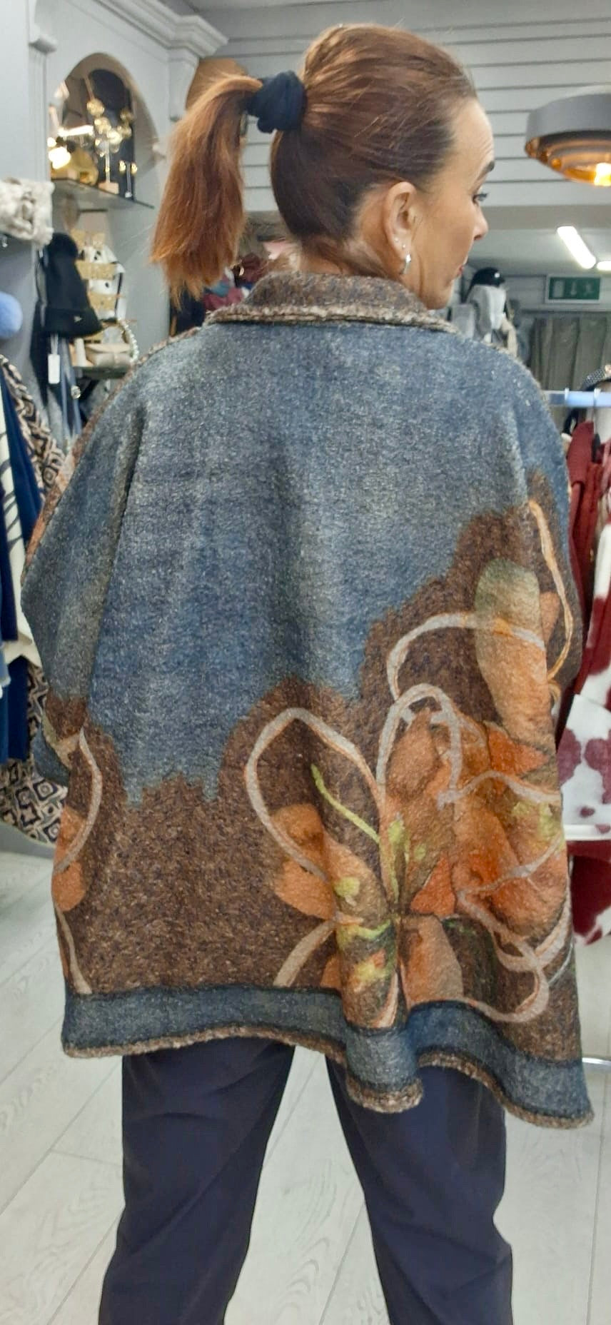PRINTED CAPE COAT - FREE SIZE