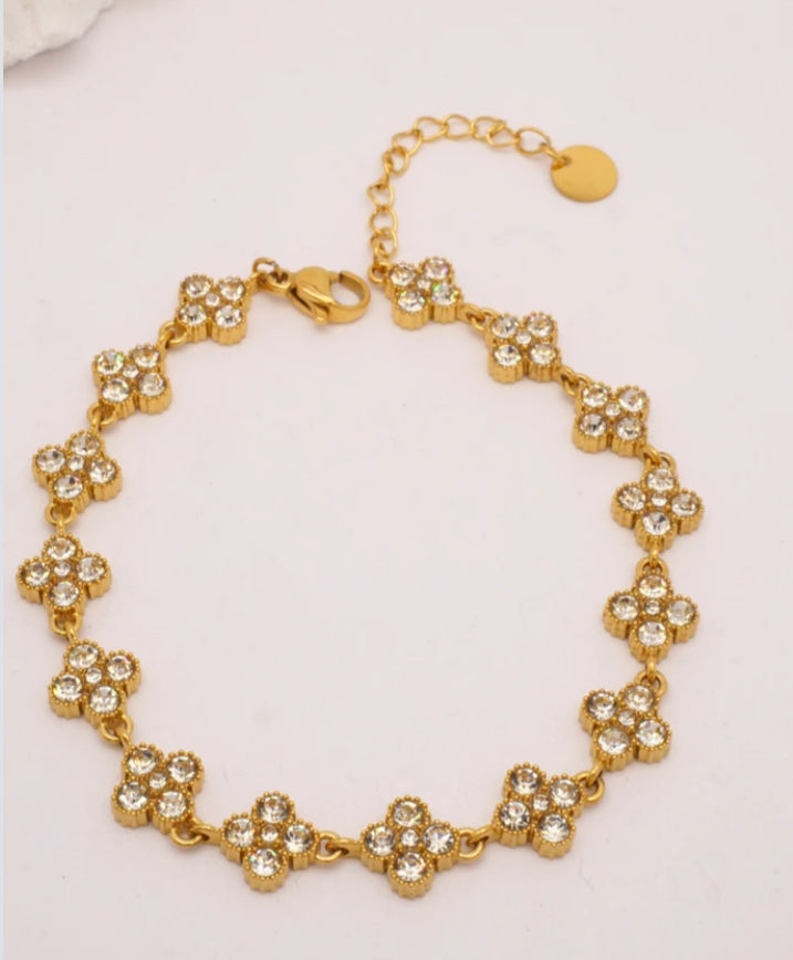 FLOWER CRYSTAL BRACELET