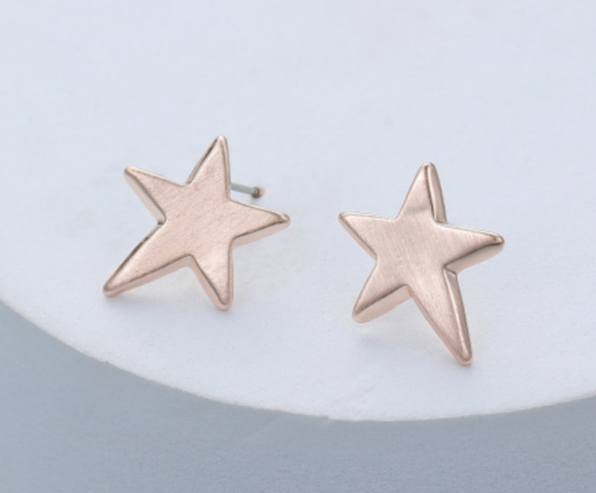 STAR STUD EARRINGS