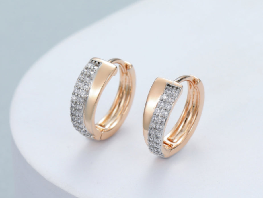 DIAMANTÉ HOOPS - GOLD