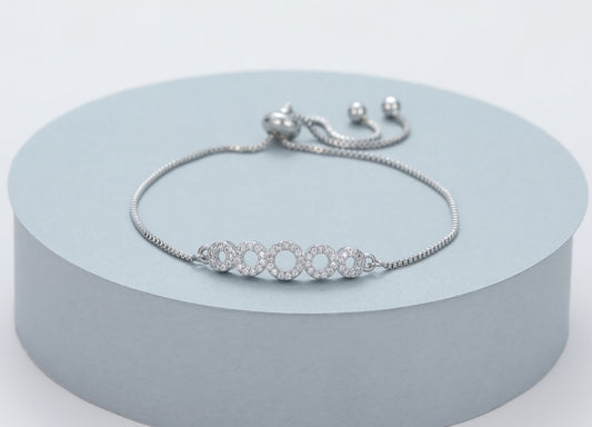 CRYSTAL CIRCLES TOGGLE BRACELET - SILVER