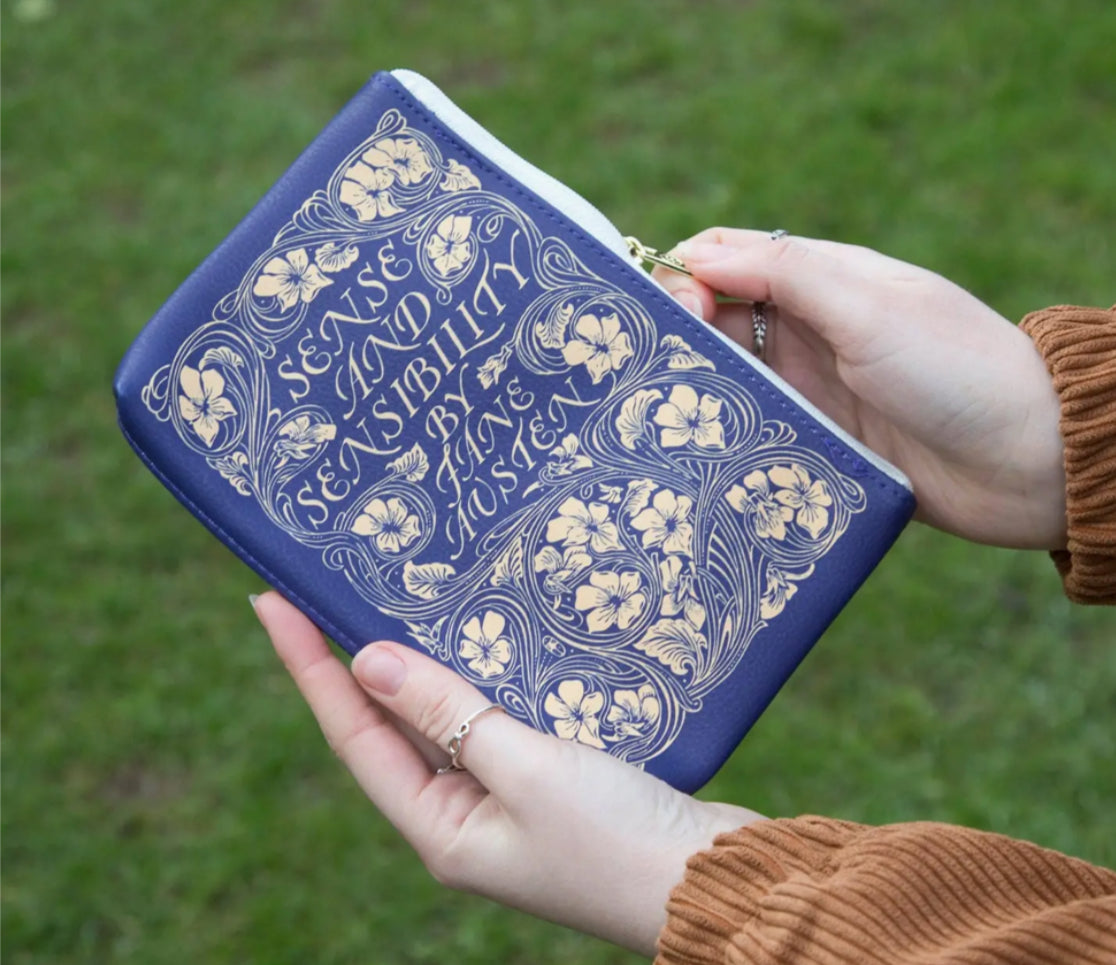 SENSE & SENSIBILITY MAKE UP POUCH