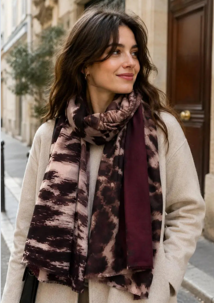 ANIMAL PRINT SCARF