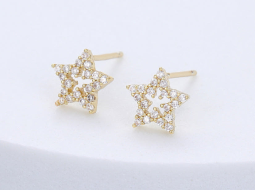 CRYSTAL STAR STUD EARRINGS
