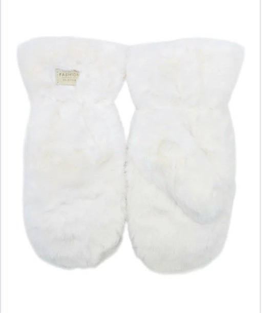 FAUX FUR MITTENS