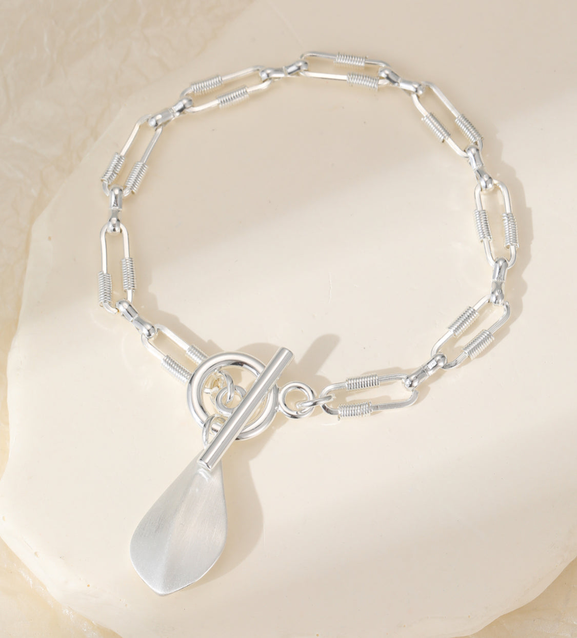 T-BAR TEARDROP BRACELET- SILVER