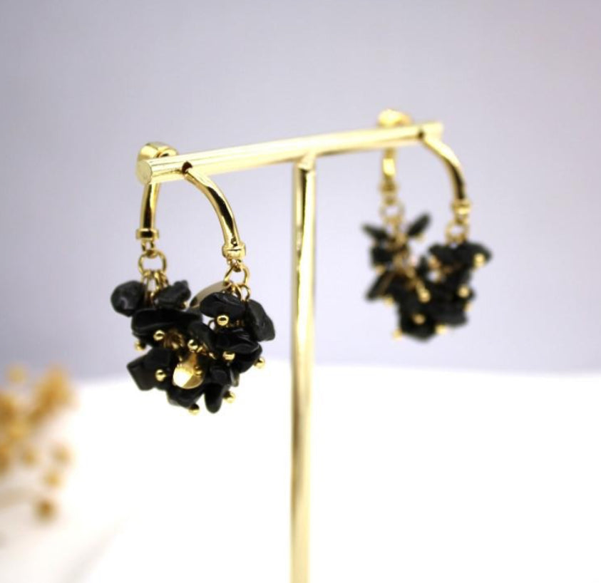 BLACK RESIN STATEMENT HOOPS