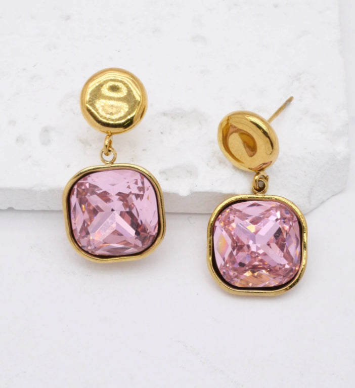 CRYSTAL STUD EARRINGS - PINK