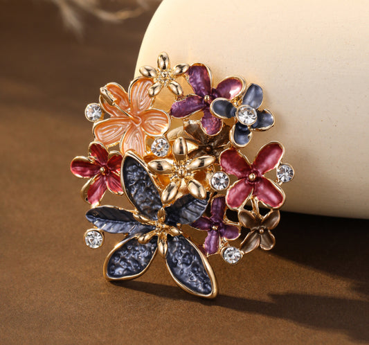 MAGNET BROOCH