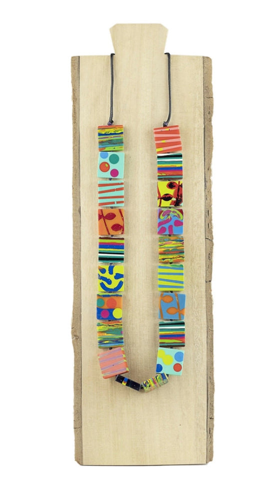 SQUARES RESIN NECKLACE