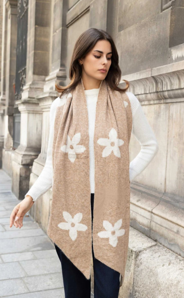 FLOWER KNIT SCARF - BEIGE