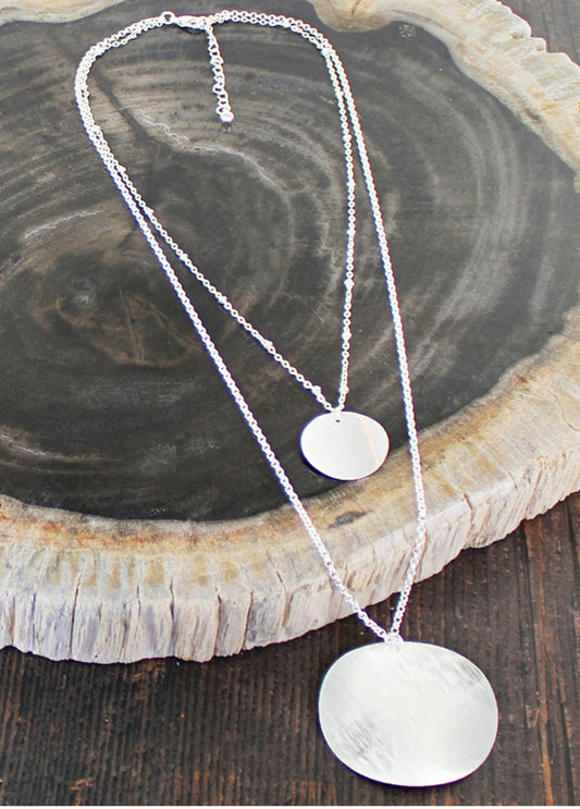 SILVER PLATED BRUSED DISC NECKLACE