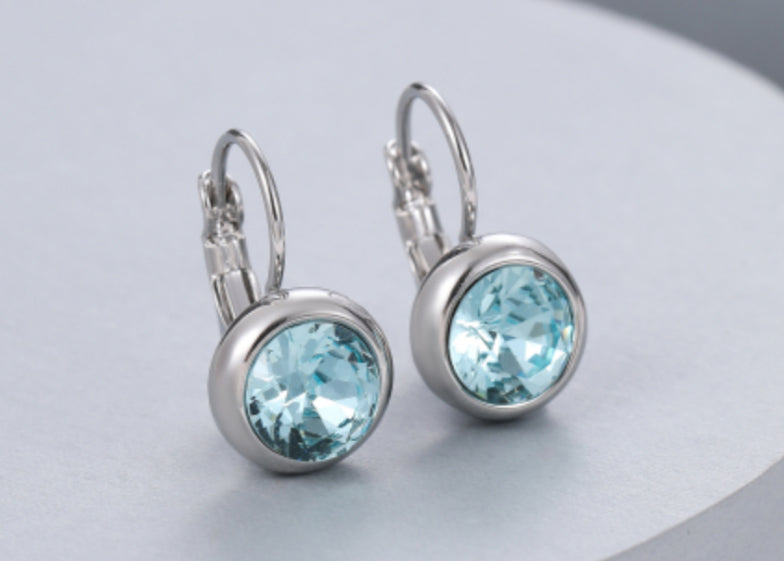 CRYSTAL DROP EARRINGS - BLUE